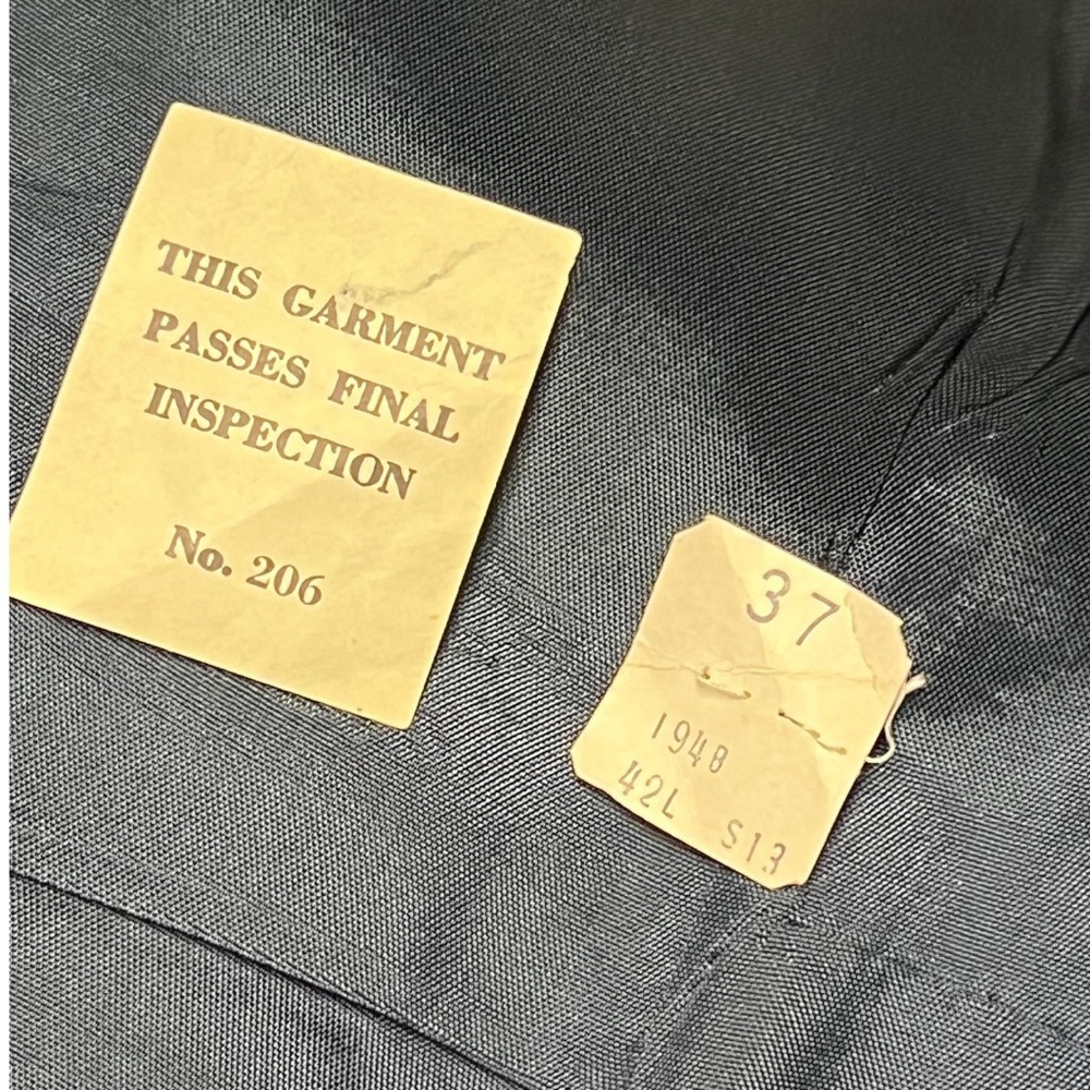 American Fashion Collection Men Suit Jacket Dark Grey Pinstripe‎ Two Button - Picture 9 of 10